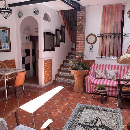 Pension Casa Fina Ruiz Almuñécar Exteriér fotografie